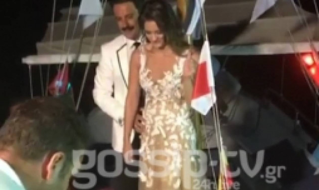 Γάμος Τονι Σφήνου: Για πρώτη φορά χωρίς περούκα για πρώτη φορά γαμπρός (pics)