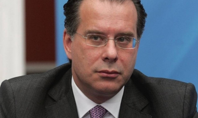 Κουμουτσάκος, για δηλώσεις Γκάλμπρεϊθ: Αμεσα, πλήρεις απαντήσεις και εξηγήσεις