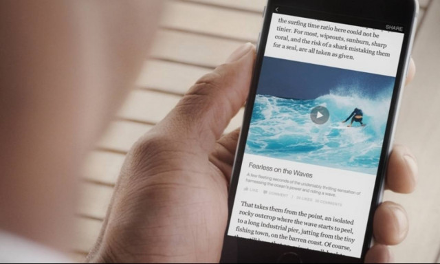 Μέσω smartphone κάνουν posts οι Έλληνες