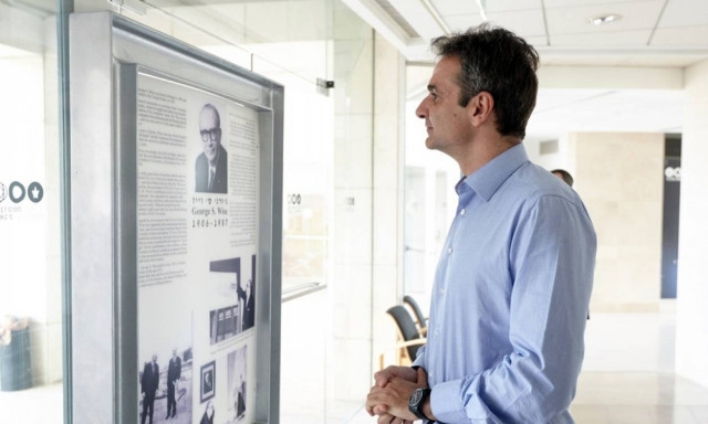 Στο Μουσείο του Ολοκαυτώματος ο Κυριάκος Μητσοτάκης