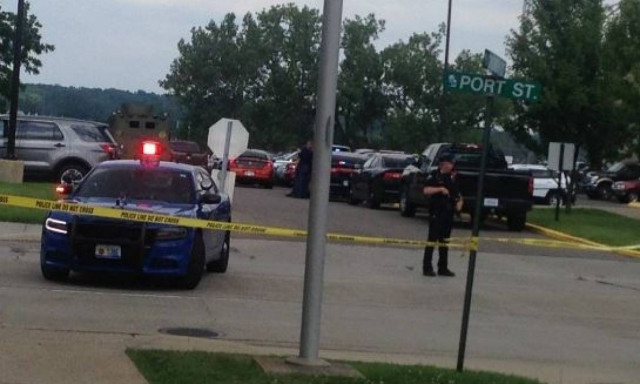 Συναγερμός στις ΗΠΑ: Πυροβολισμοί σε δικαστήριο στο Μίσιγκαν - Τρεις νεκροί (pics+vid)