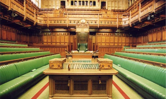 Βρετανία: Η Μέι διόρισε υπουργό Brexit - Στο Εξωτερικών ο Μπόρις Τζόνσον