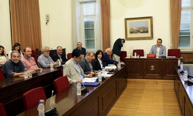 Εξεταστική Επιτροπή: Αρχίζουν οι καταθέσεις για τα θαλασσοδάνεια ΜΜΕ και κομμάτων