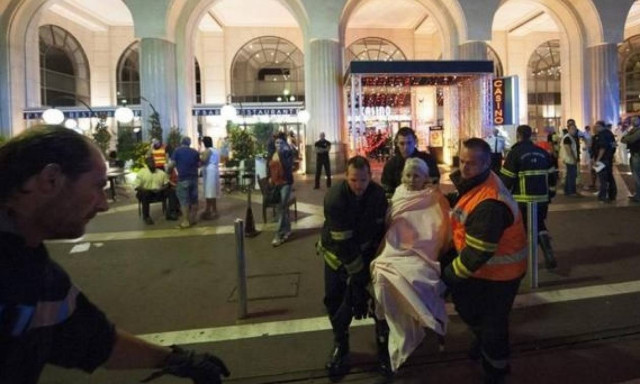 Eπίθεση Γαλλία - DW: «Επίθεση κατά του ελεύθερου κόσμου»