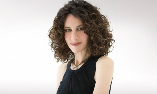 Ελευθερία Αρβανιτάκη: Το πρόβλημα υγείας και η ακύρωση της συναυλίας της