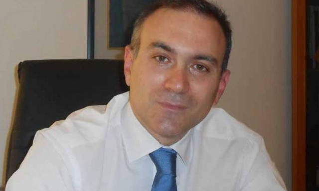 Επίθεση Γαλλία - Κ. Φίλης:  Χτύπημα με ισχυρό συμβολισμό