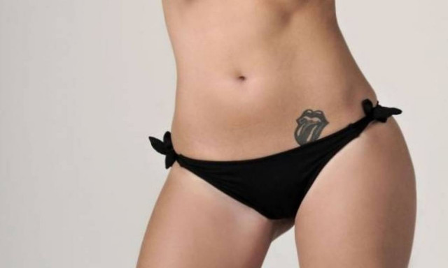 Βάλε-ντίνα με τέτοιο στρινγκ! (pics+vid)