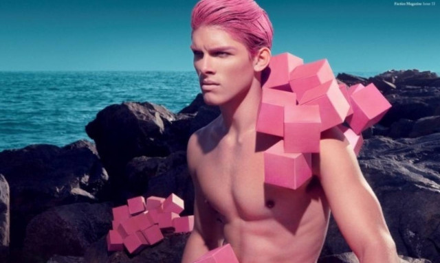 Θα μείνετε άφωνοι! Tα 5 γυναικεία προϊόντα που αρχικά είχαν εφευρεθεί για άνδρες