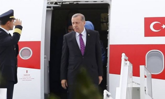 Ντοκουμέντο: Ο δραματικός διάλογος του Ερντογάν με τον πύργο ελέγχου