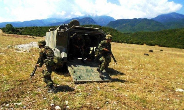 Θερινή Εκπαίδευση Στρατιωτικής Σχολής Ευελπίδων (pics)