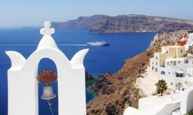 Καιρός: Ηλιόλουστη η Παρασκευή - Υποχωρούν τα μελτέμια και ανεβαίνει η θερμοκρασία