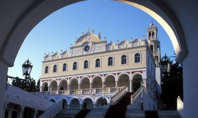 Το όραμα της Αγίας Πελαγίας για την εύρεση της εικόνας της Παναγίας της Τήνου