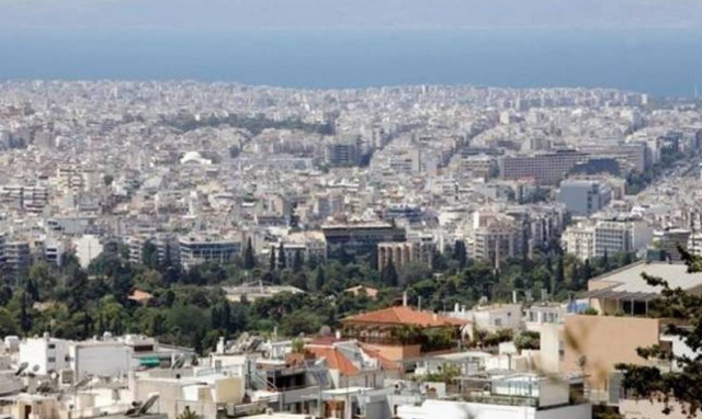 Ο λογαριασμός του ΕΝΦΙΑ: Ποιους τσουρουφλίζουν οι χαμένες απαλλαγές και εκπτώσεις