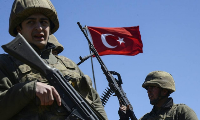 «Απασφάλισε» ο Ερντογάν: Κλείνει 130 Μέσα Ενημέρωσης στην Τουρκία