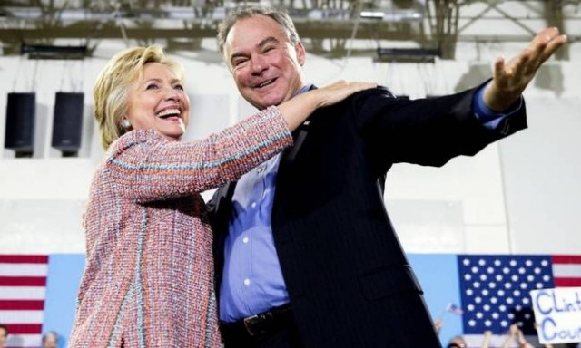 Democrat Clinton makes history with U.S. presidential nomination