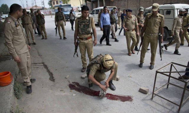 Φρίκη: Παραδόπιστος μπακάλης σκότωσε με τσεκούρι ζευγάρι για χρέος 20 λεπτών του ευρώ