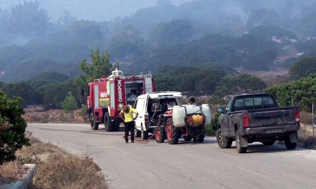 Μυτιλήνη: Φωτιά κοντά στο hot spot της Μόριας