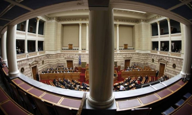 Προσλήψεις 360 μονίμων υπαλλήλων στον ΟΑΕΔ