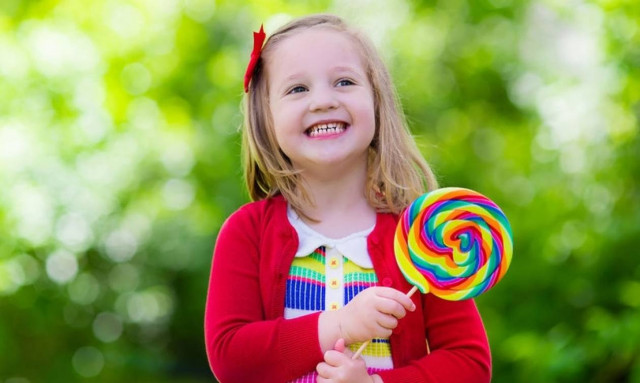 Πώς θα μειώσετε τη ζάχαρη στη διατροφή των παιδιών