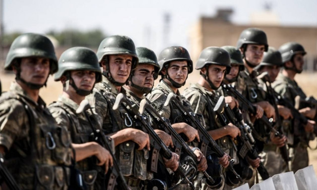 Τουρκία: Αποτάχθηκαν 1.389 στελέχη των ενόπλων δυνάμεων