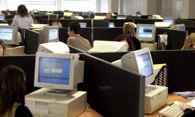 Πώς αμείβεται η αργία του Δεκαπενταύγουστου