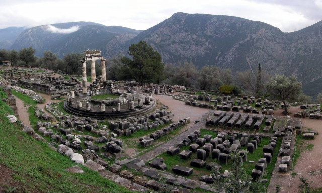 Η «Αμερικανική Σχολή Κλασικών Σπουδών στην Αθήνα» στα μουσεία Δελφών και Διστόμου