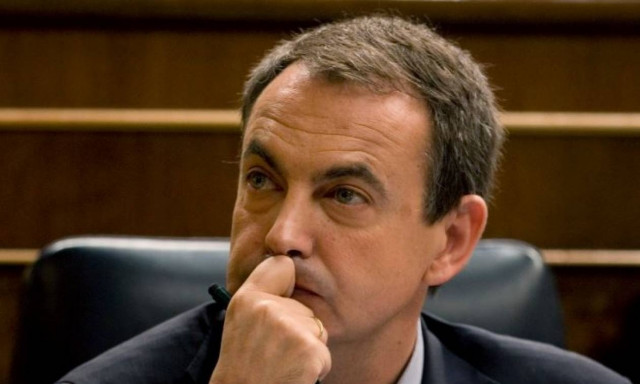 Ισπανία - Θαπατέρο: Να σκεφτούμε το ενδεχόμενο μιας κυβέρνησης σε συνεργασία με τον Ραχόι