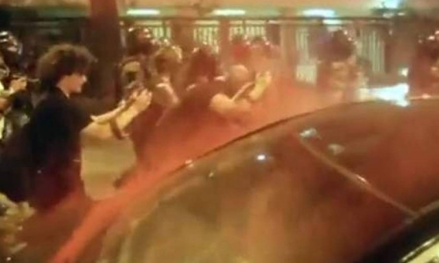 Ολυμπιακοί Αγώνες 2016: Συλλήψεις και δακρυγόνα έξω από το Μαρακανά! (video)