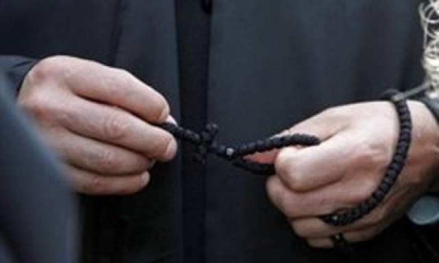 ΣOK με ιερέα και 15χρονη μαθήτρια στη Λάρισα