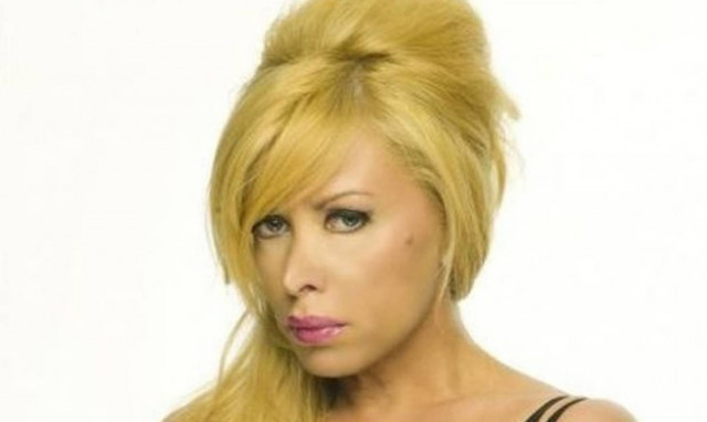 Δεν θα το πιστεύετε: Πώς έγινε έτσι η Πέννυ Σταθάκη