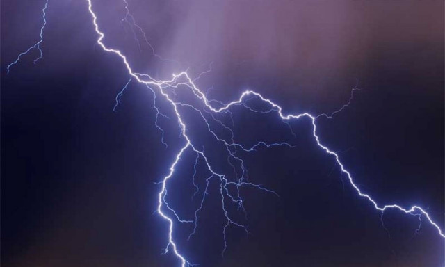 Έκτακτο δελτίο επιδείνωσης καιρού: Καταιγίδες και μπουρίνια θα πλήξουν τη χώρα την Παρασκευή (12/8)