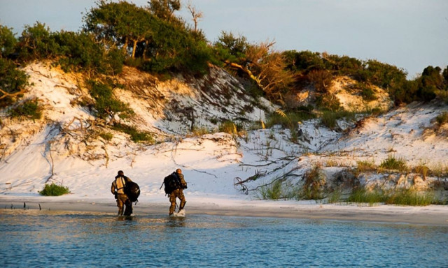 Ιταλία: «Δεκάδες άνδρες των ιταλικών ειδικών δυνάμεων αναπτύσσονται στη Λιβύη»