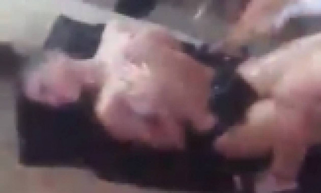 Ακατάλληλα videos: Ιταλίδες μοντέλες «παίζουν» σε μπαρ της Μυκόνου (vid)