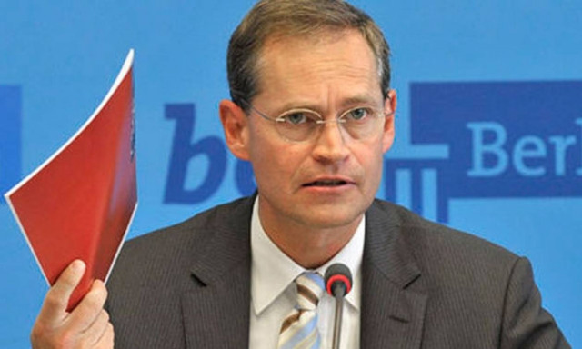 Αυτός είναι ο δήμαρχος που αμφισβητεί τη Μέρκελ