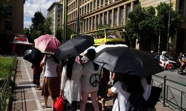 Έχει ο καιρός «γυρίσματα» - Ανεβαίνει η θερμοκρασία την Τρίτη