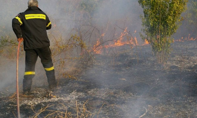 Θρήνος για τον 49χρονο πυροσβέστη που «έσβησε» εν ώρα καθήκοντος