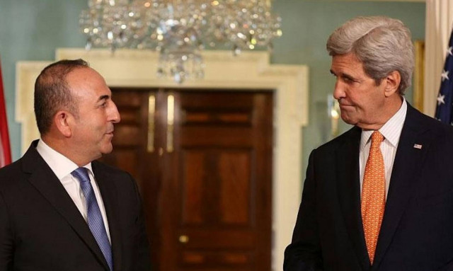 Τσαβούσογλου και Κέρι συζήτησαν για την πιθανή έκδοση του Γκιουλέν