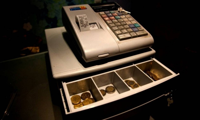 Στο «μικροσκόπιο» της εφορίας από το φθινόπωρο οι ελεύθεροι επαγγελματίες