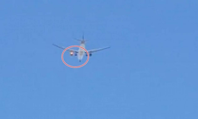 Τρόμος στον αέρα: Αναγκαστική προσγείωση αεροσκάφους της Qatar Airways (pics+vid)