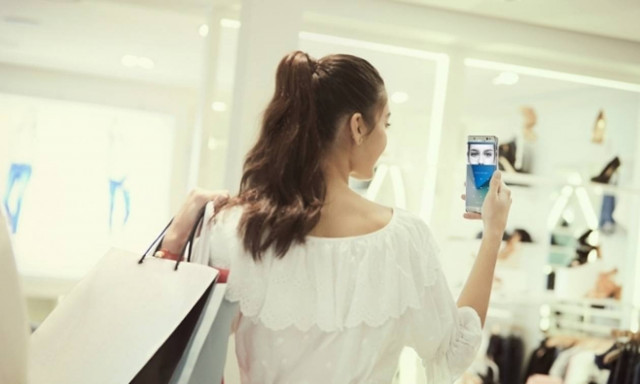 Το iPhone 7 και οι επίδοξοι ανταγωνιστές του