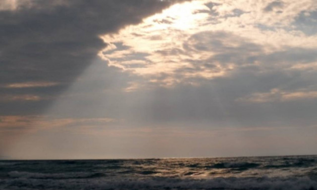 Χαλάει και πάλι ο καιρός: Πέφτει η θερμοκρασία, έρχονται μπουρίνια!