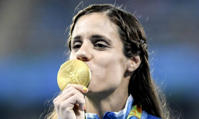 Η Στεφανίδη στην κορυφή του κόσμου – Ο Εθνικός Ύμνος ακούστηκε στο Μαρακανά