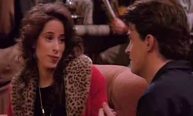 «Oh my god»! Δεν φαντάζεστε πώς είναι σήμερα η Τζάνις από τα «Φιλαράκια»! (video)