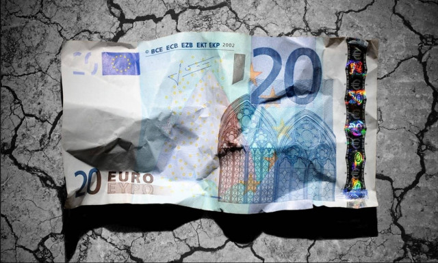 Τέλος και στις 100 δόσεις - Σφίγγουν την «θηλιά» οι δανειστές