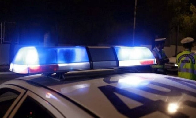 Εμπρηστική επίθεση σε υπό κατάληψη κτήριο στα Εξάρχεια