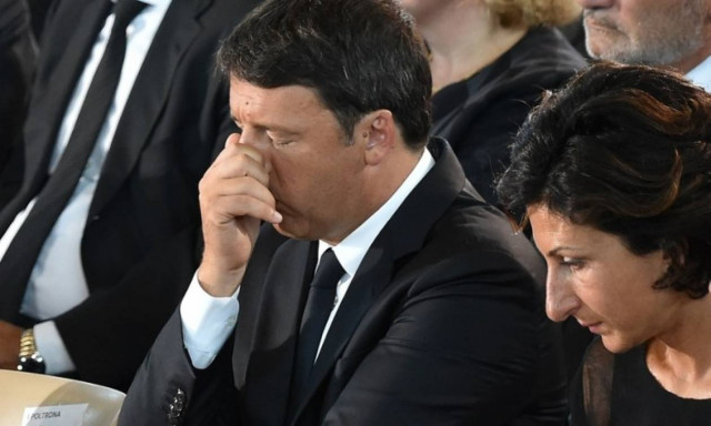 Σεισμός Ιταλία: Θρήνος στην τελετή των 35 πρώτων θυμάτων του εγκέλαδου (photo)