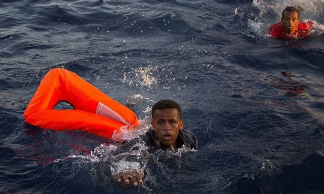 Τρίτη 30 Αυγούστου 2016: Η μαζικότερη εισροή μεταναστών στην Ευρώπη σε μια ημέρα (Pics & Vids)