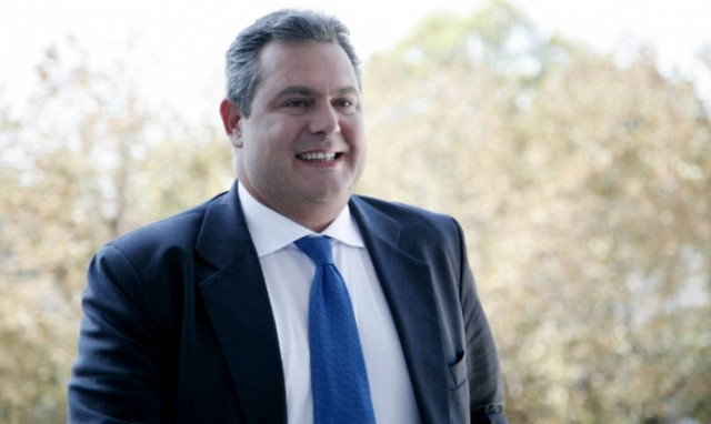 Η Βουλή αφήνει στο... απυρόβλητο τον Καμμένο