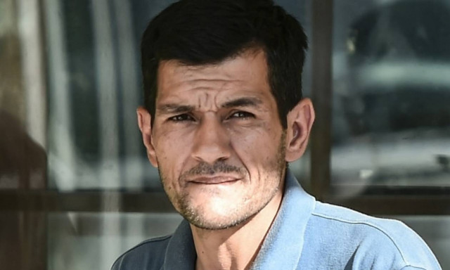 Συγκλονίζει ο πατέρας του Αϊλάν: «Οι θάνατοι δεν έχουν σταματήσει, κανείς δεν κάνει τίποτα» (vid)