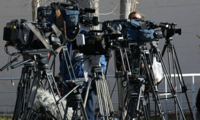 Τηλεοπτικές άδειες: Αυτός είναι ο επιχειρηματίας που έδωσε τα περισσότερα χρήματα